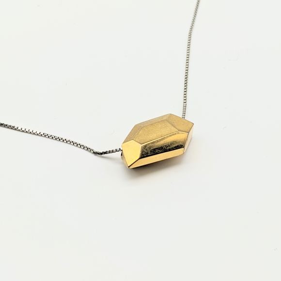 Geometric 18kt Gold-plated Slide Pendant on Italian Sterling Silver Chain - Picture 3 of 4